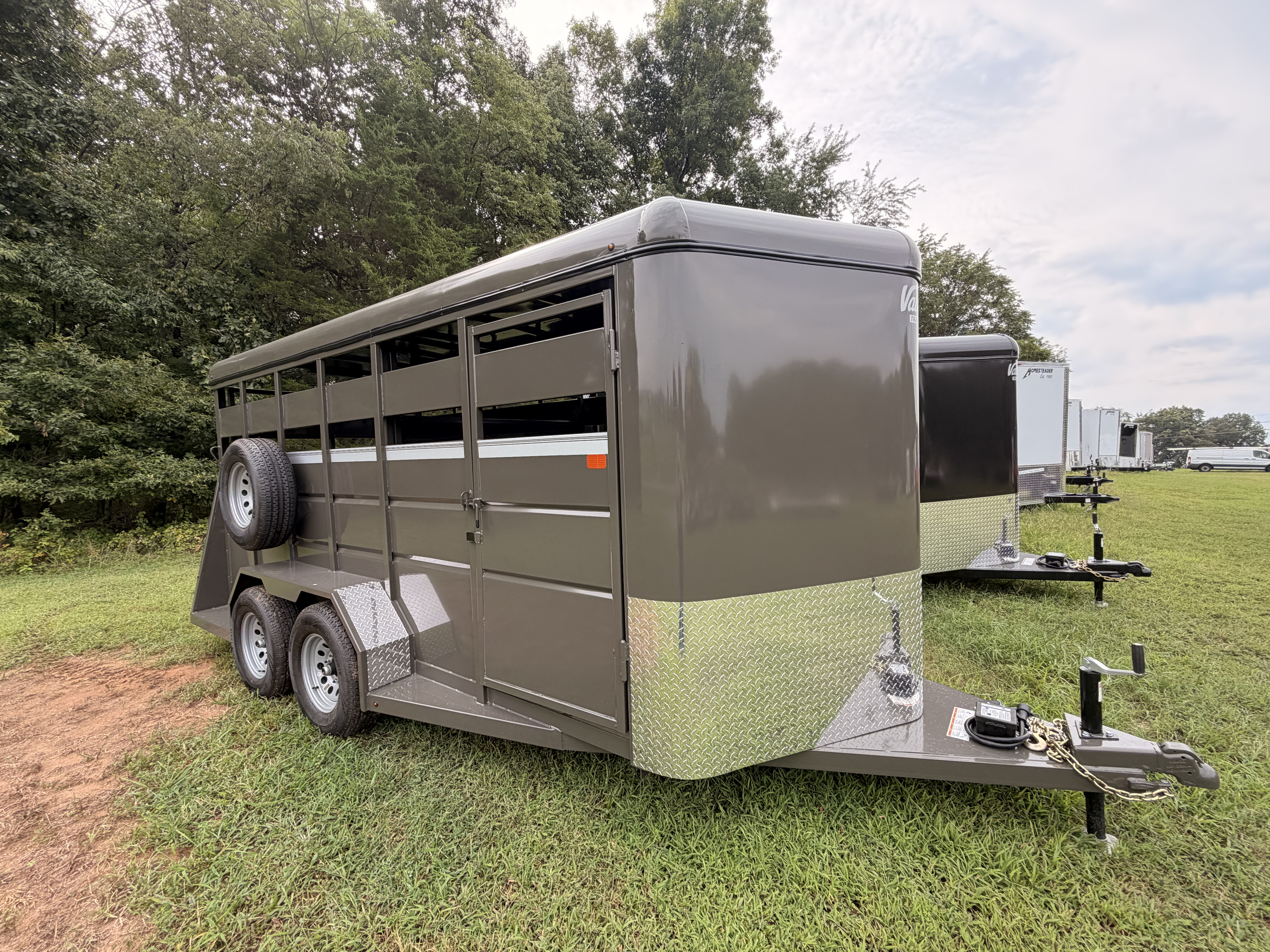2027 Valley Trailers 6 x 16 Straight Load Stock Horse-Stock Trailer