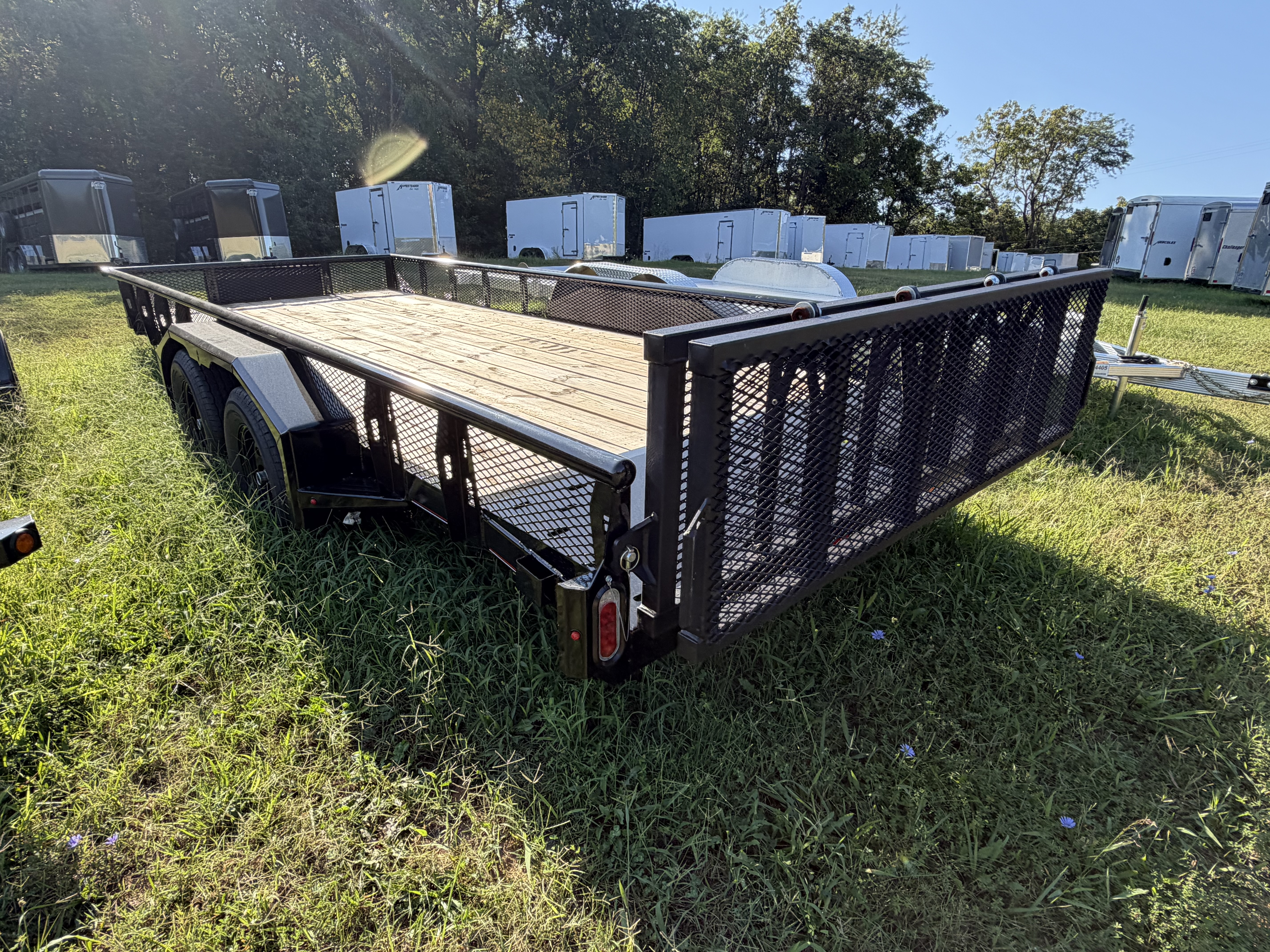2026 Diamond C GTU235M Landscape-Utility Trailers