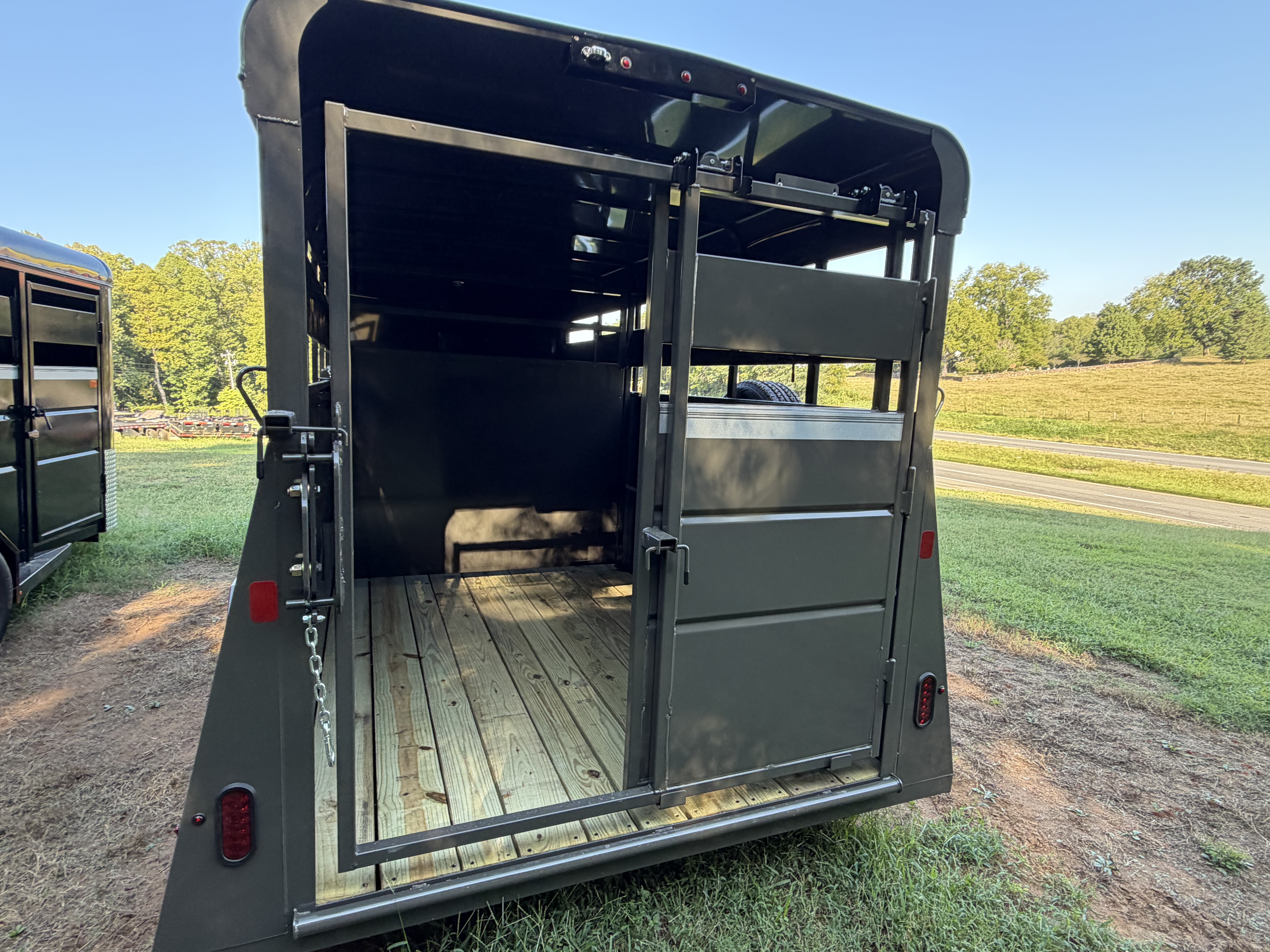 2027 Valley Trailers 6 x 16 Straight Load Stock Horse-Stock Trailer